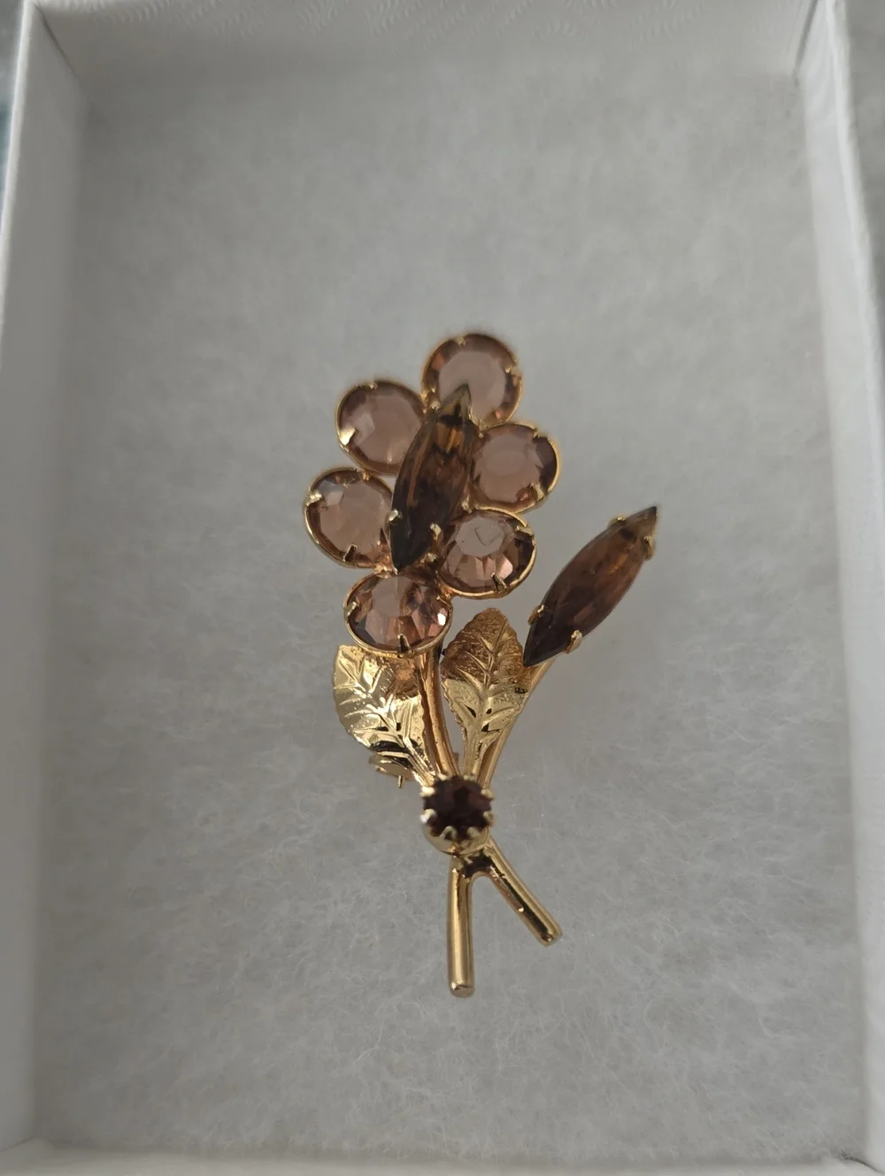 Vintage 1960s Unsigned Smoky Amber Glass Flower Spray Brooch Gold Tone